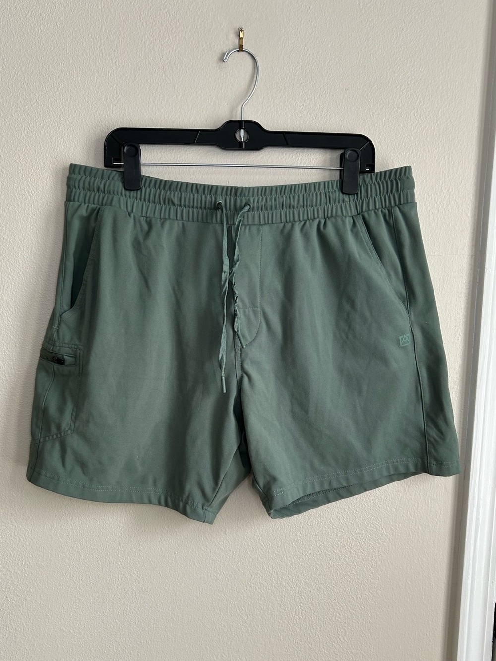 Avalanche Men's Sage Green Elastic Waist Drawstring Athletic Shorts Size XL